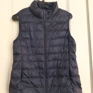 Uniqo Navy down vest